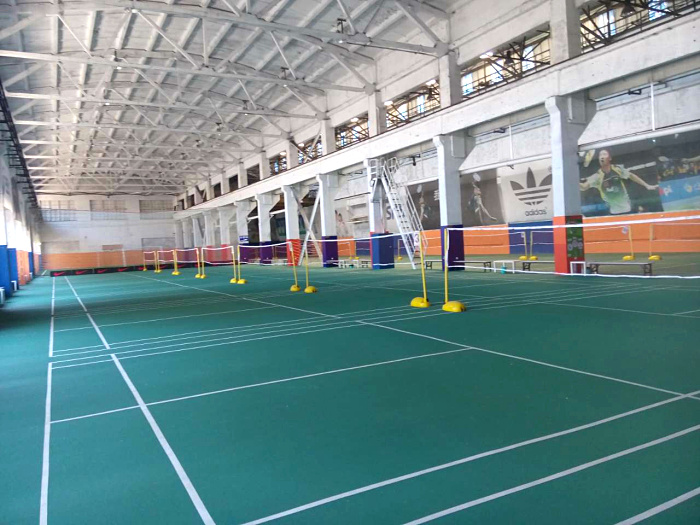 G0071	��ɽ�����и��ڳ�����ṹ������12���г�5̨4200ƽ���׵�1600KVA